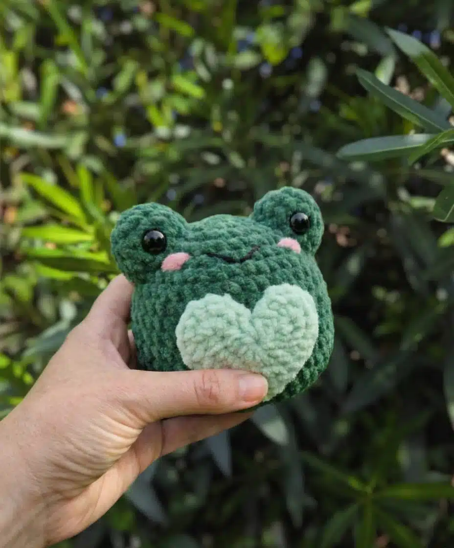 frog amigurumi pattern