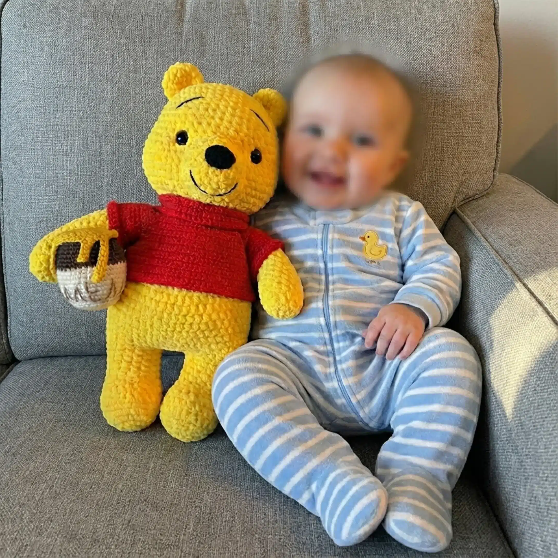 Pooh Bear Pattern with Honey Pot
