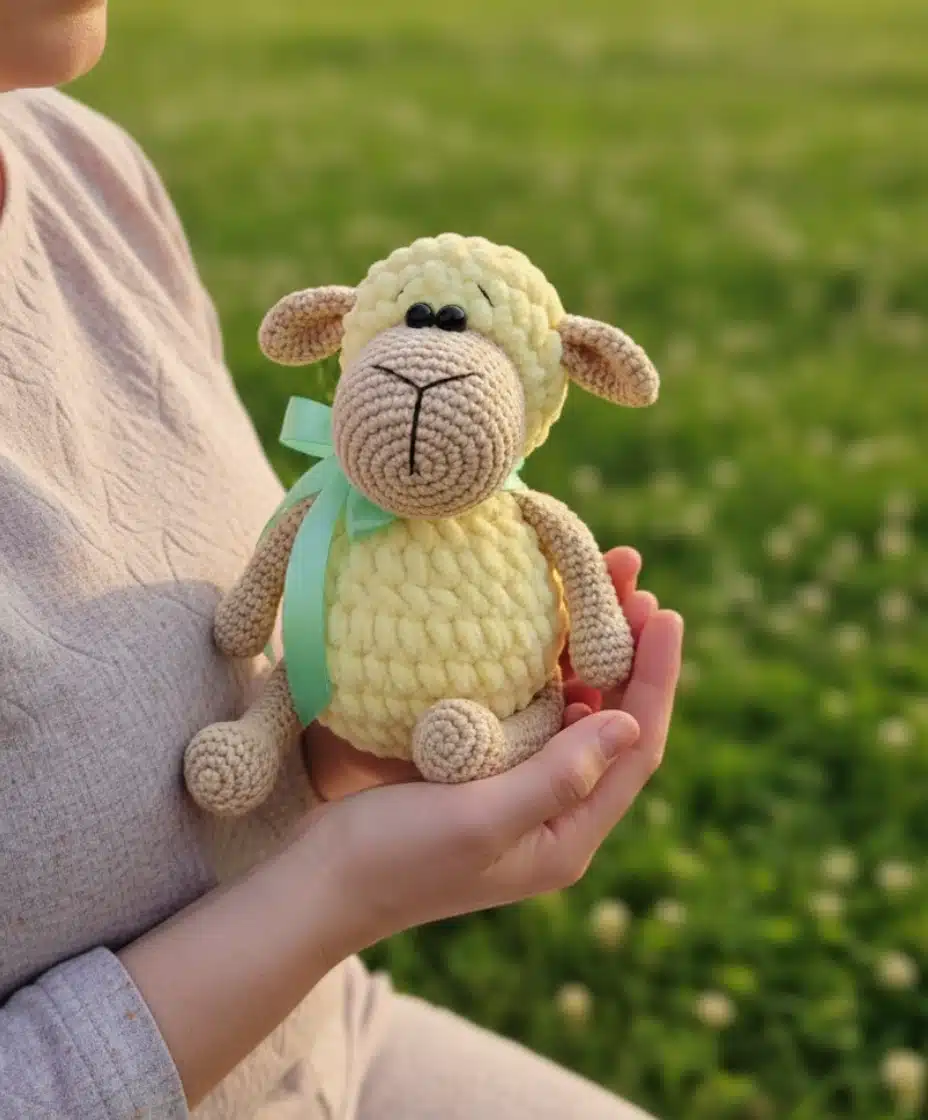 free-plush-sheep-amigurumi-pattern-1 Plush Sheep Amigurumi Pattern